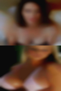 170 nude brown hair blue eyes.